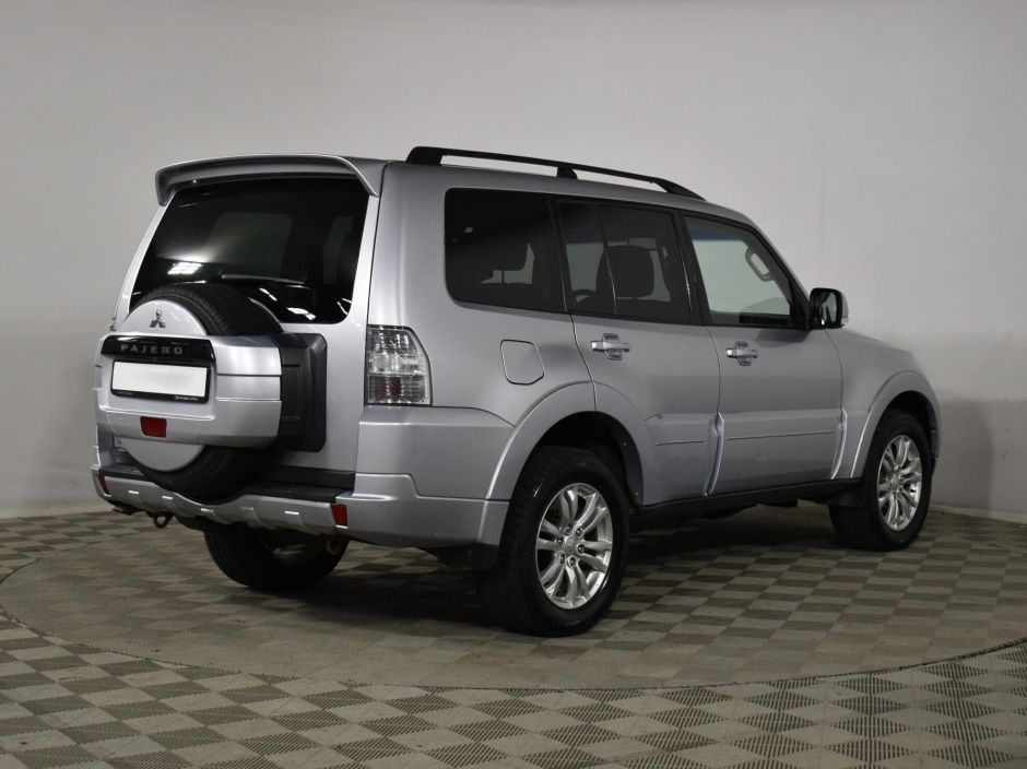 Mitsubishi Pajero 3.2 АКПП, 2014, 109 000 км фото 3