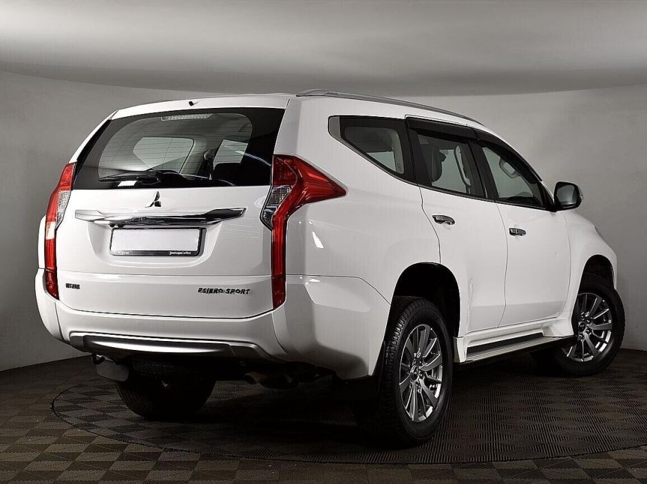 Mitsubishi Pajero Sport 2.4 АКПП, 2017, 73 000 км фото 3