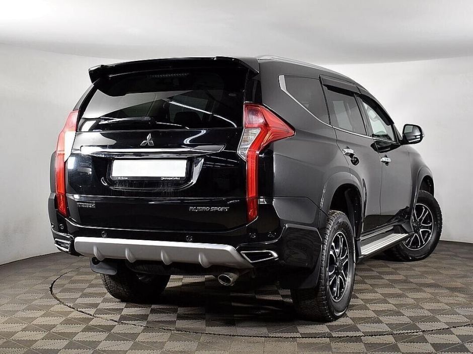 Mitsubishi Pajero Sport 3.0 АКПП, 2017, 83 000 км фото 3