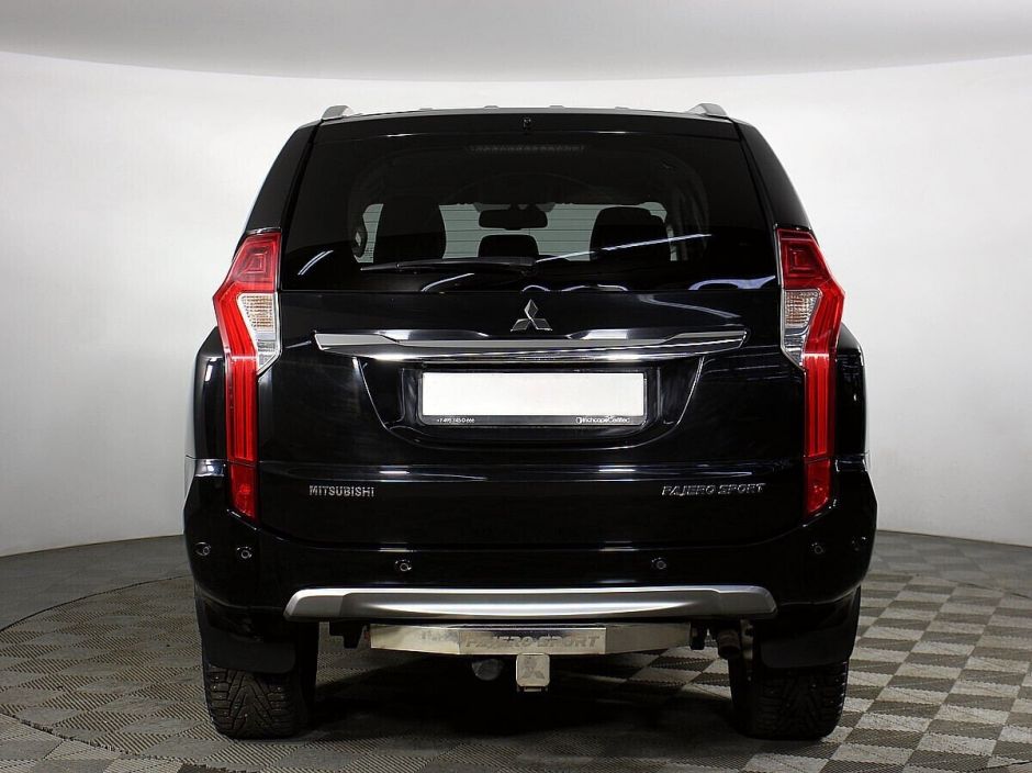 Mitsubishi Pajero Sport 3.0 АКПП, 2016, 95 000 км фото 4