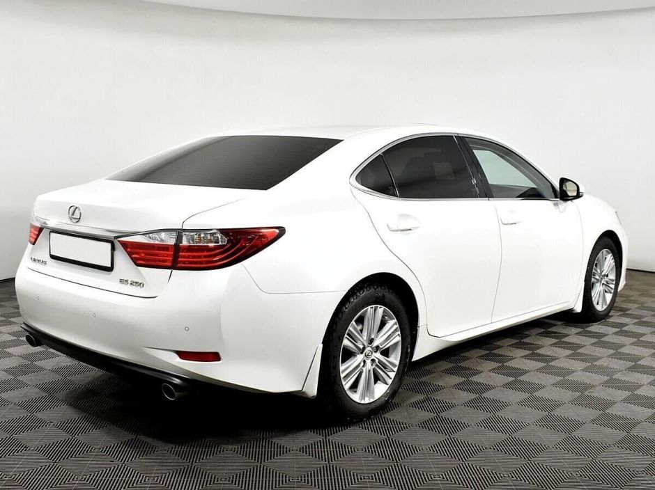 Lexus ES 2.5 АКПП, 2014, 114 000 км фото 2