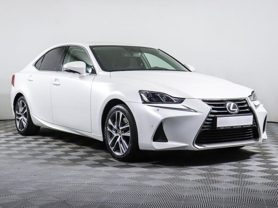 Lexus IS 2.0 АКПП, 2017, 80 000 км фото 3