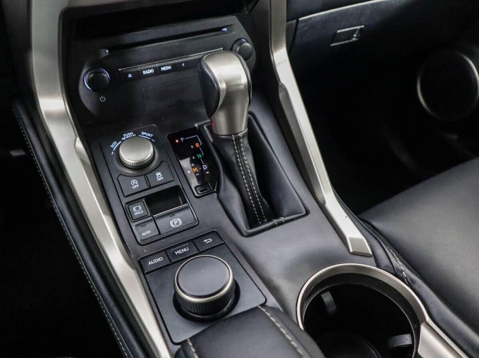 Lexus NX 2.0 CVT, 2016, 85 000 км фото 9