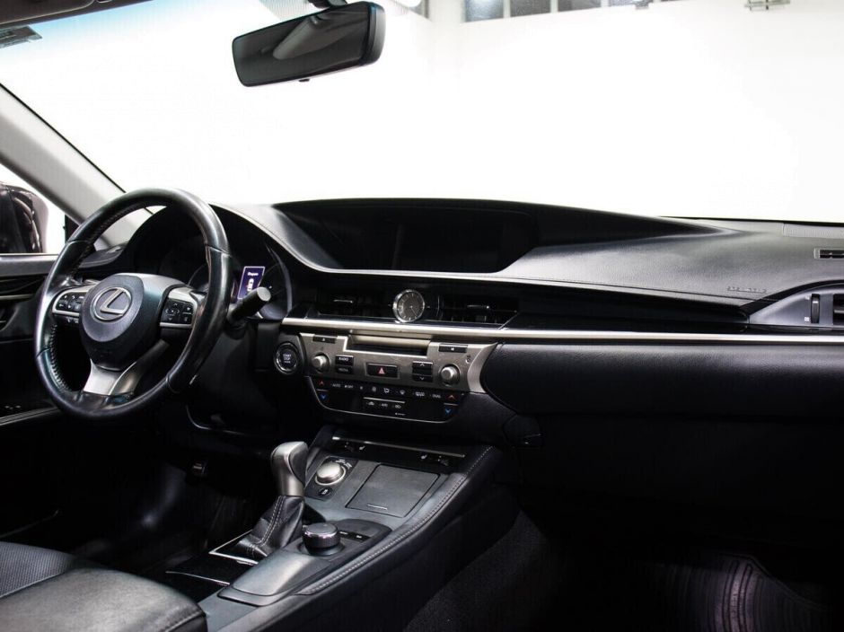 Lexus ES 2.5 АКПП, 2017, 73 000 км фото 11