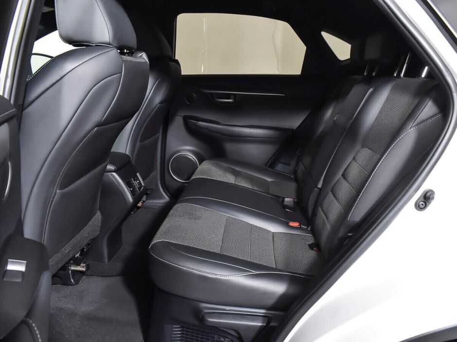 Lexus NX 2.0 АКПП, 2015, 105 000 км фото 6