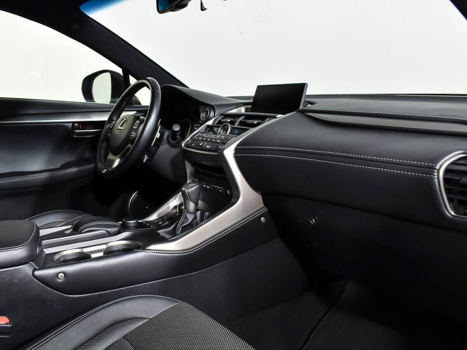 Lexus NX 2.0 АКПП, 2015, 105 000 км фото 11