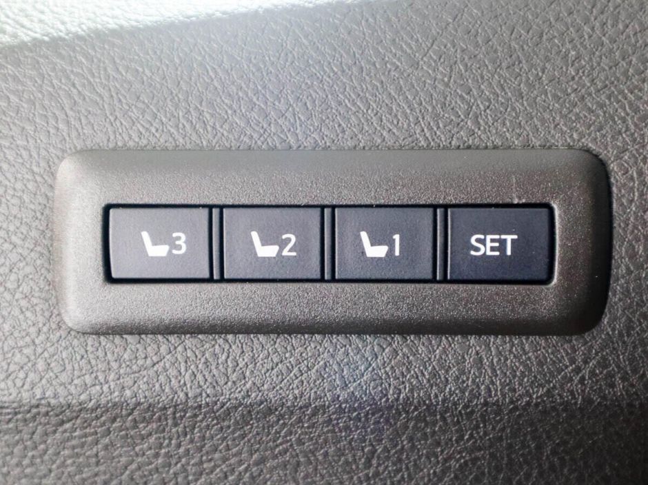 Toyota Alphard 3.5 АКПП, 2011, 158 000 км фото 12