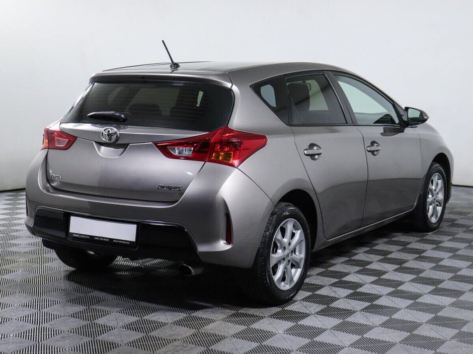 Toyota Auris 1.6 CVT, 2013, 119 000 км фото 3