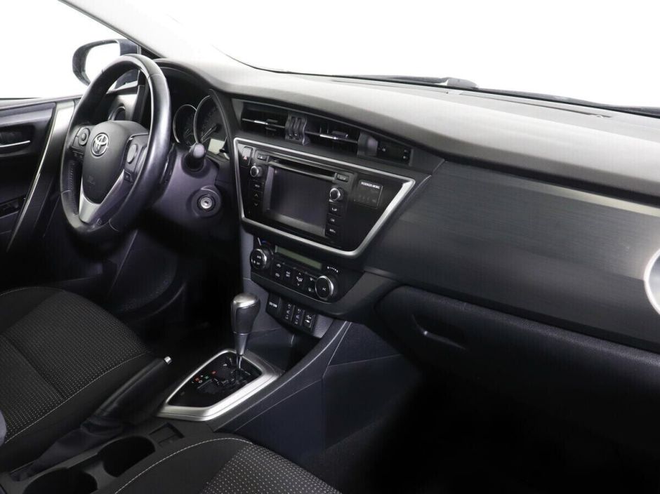 Toyota Auris 1.6 CVT, 2013, 119 000 км фото 9