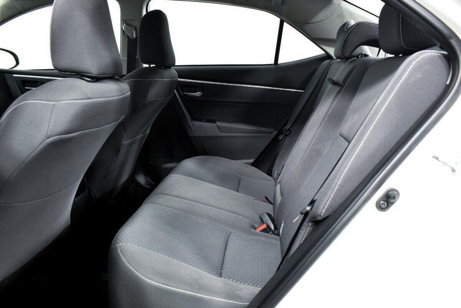 Toyota Corolla 1.6 CVT, 2016, 89 000 км фото 8