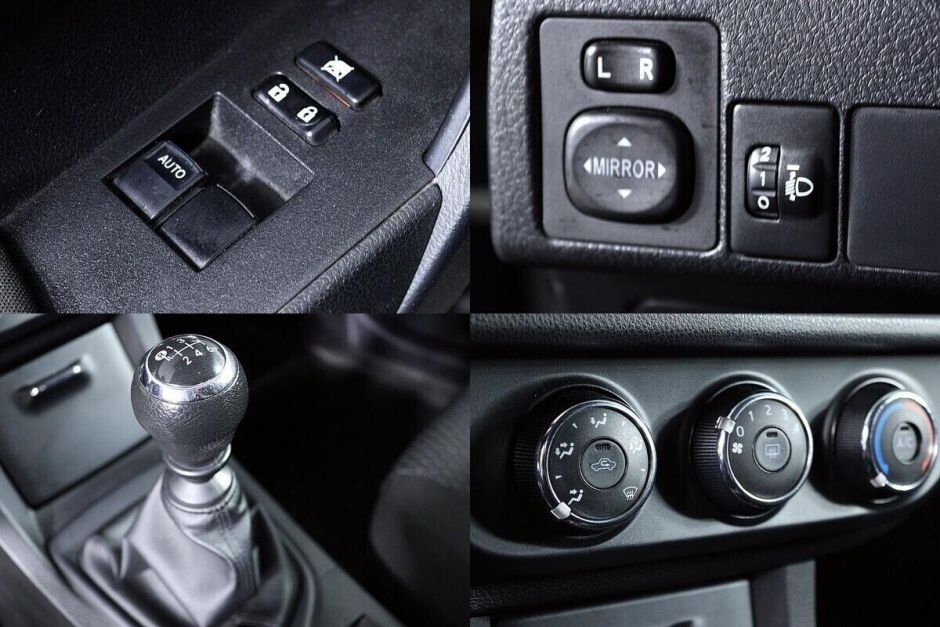 Toyota Corolla 1.6 МКПП, 2013, 128 000 км фото 10