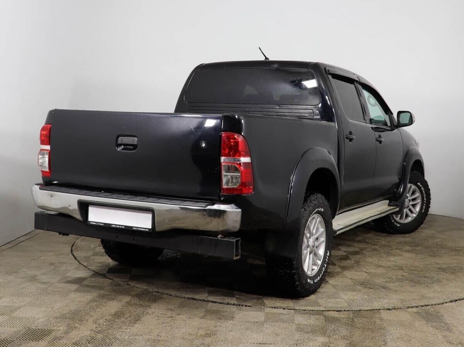Toyota Hilux 3.0 АКПП, 2014, 112 000 км фото 2