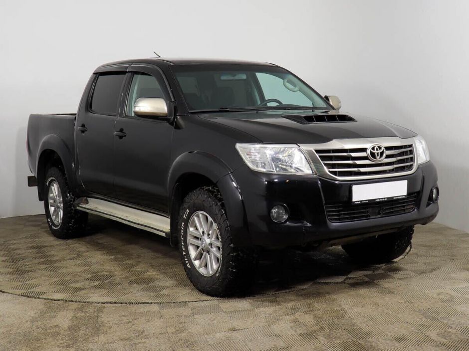 Toyota Hilux 3.0 АКПП, 2014, 112 000 км фото 3