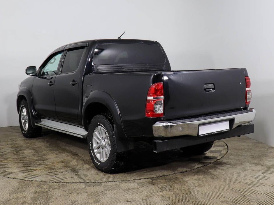 Toyota Hilux 3.0 АКПП, 2014, 112 000 км фото 4