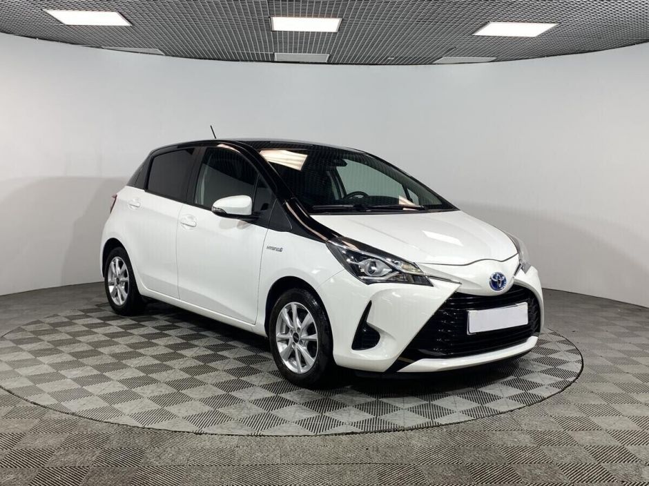 Toyota Yaris 1.5 CVT, 2017, 82 000 км фото 3