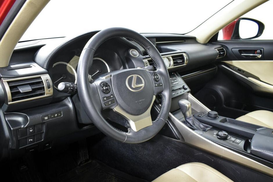 Lexus IS 2.5 АКПП, 2016, 89 000 км фото 5