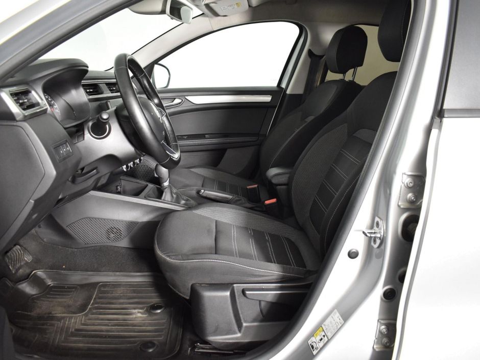 Renault Arkana 1.3 CVT, 2019, 60 000 км фото 5
