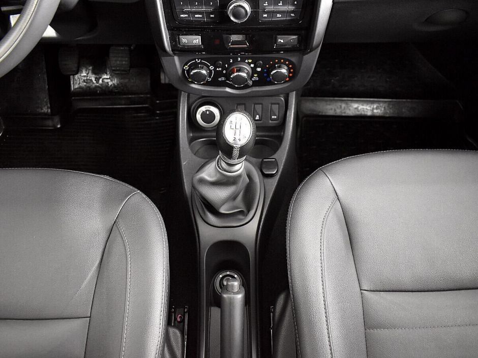 Renault Duster 1.5 МКПП, 2017, 75 000 км фото 9