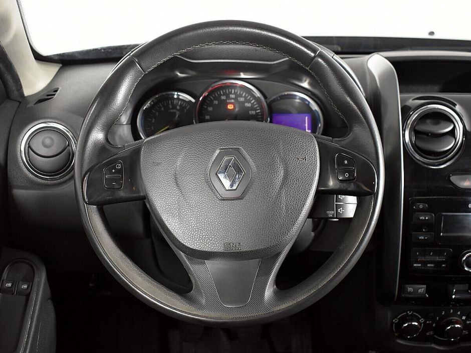 Renault Duster 2.0 МКПП, 2018, 68 000 км фото 8