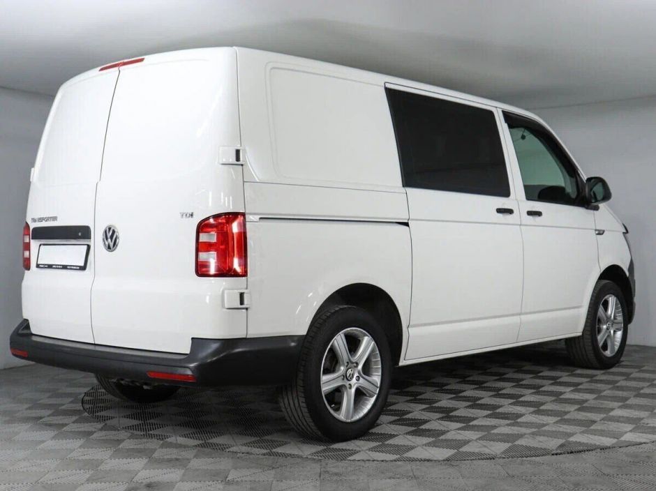Volkswagen Transporter 2.0 МКПП, 2017, 71 000 км фото 2
