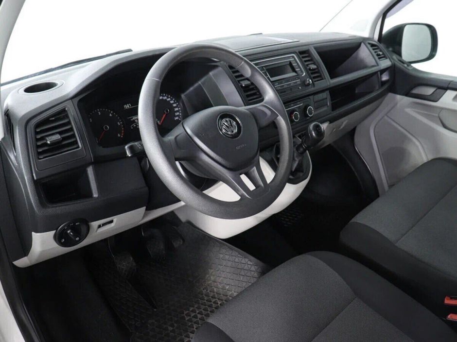 Volkswagen Transporter 2.0 МКПП, 2017, 71 000 км фото 5