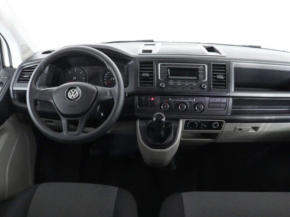 Volkswagen Transporter 2.0 МКПП, 2017, 71 000 км фото 6