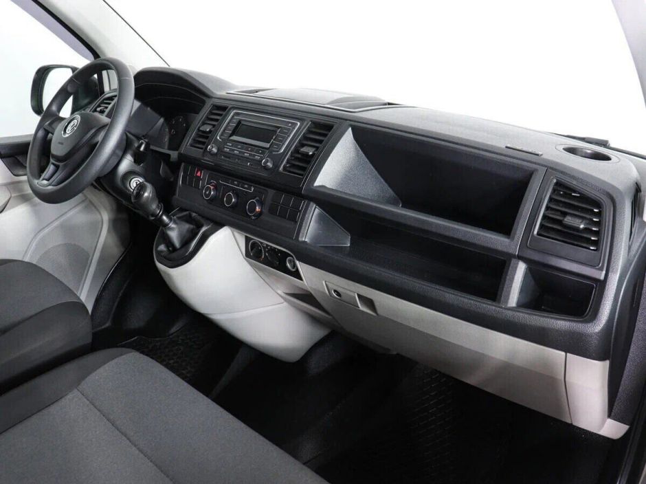 Volkswagen Transporter 2.0 МКПП, 2017, 71 000 км фото 7
