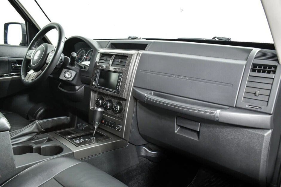 Jeep Cherokee 2.8 АКПП, 2012, 136 000 км фото 7