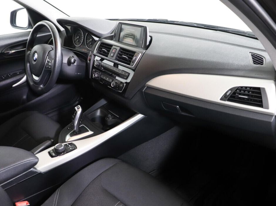 BMW 1 серии 1.5 АКПП, 2017, 78 000 км фото 8