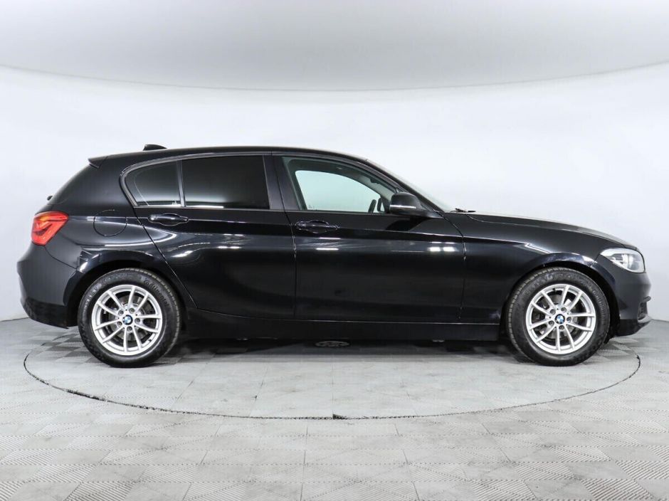 BMW 1 серии 1.5 АКПП, 2017, 80 000 км фото 4