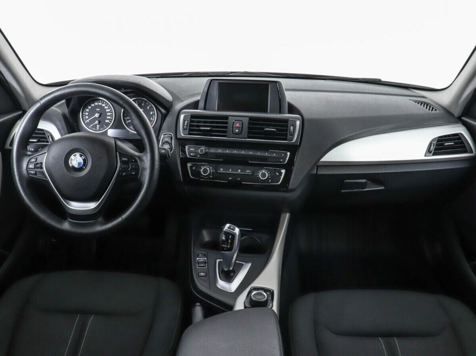 BMW 1 серии 1.5 АКПП, 2017, 80 000 км фото 8