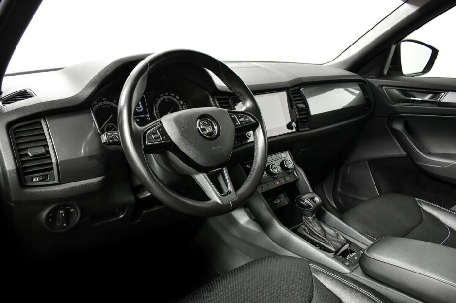 Skoda Kodiaq 2.0 РКПП, 2020, 50 000 км фото 6