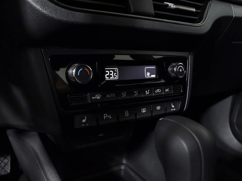 Volkswagen Polo 1.6 АКПП, 2020, 49 000 км фото 9