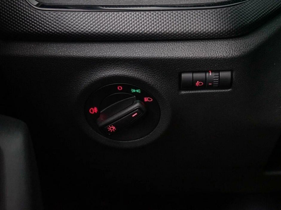 Volkswagen Polo 1.6 МКПП, 2020, 42 000 км фото 6