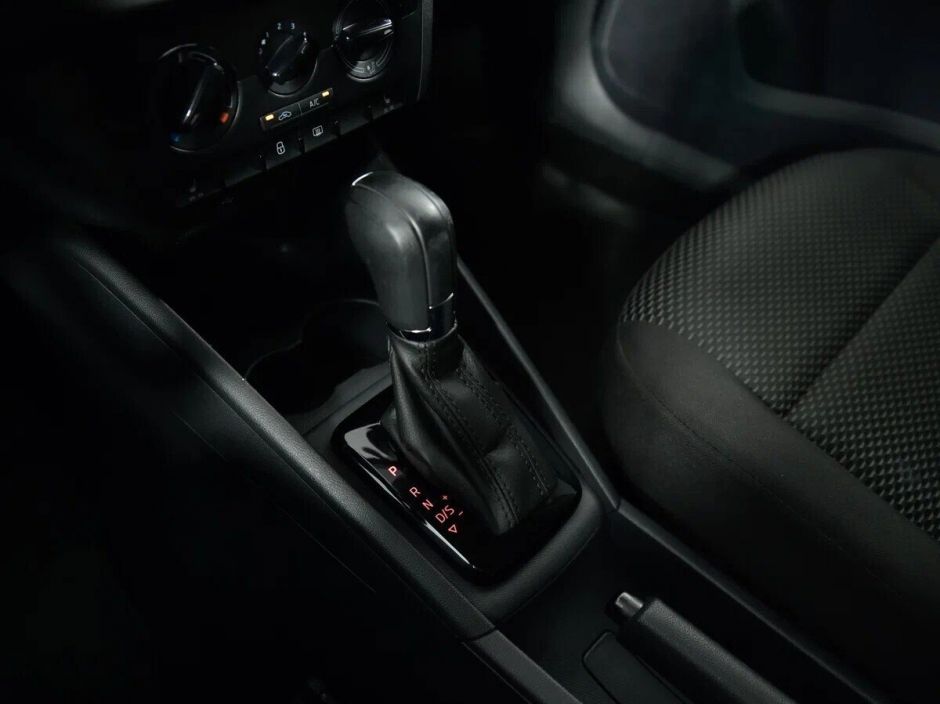 Volkswagen Polo 1.6 АКПП, 2020, 41 000 км фото 8