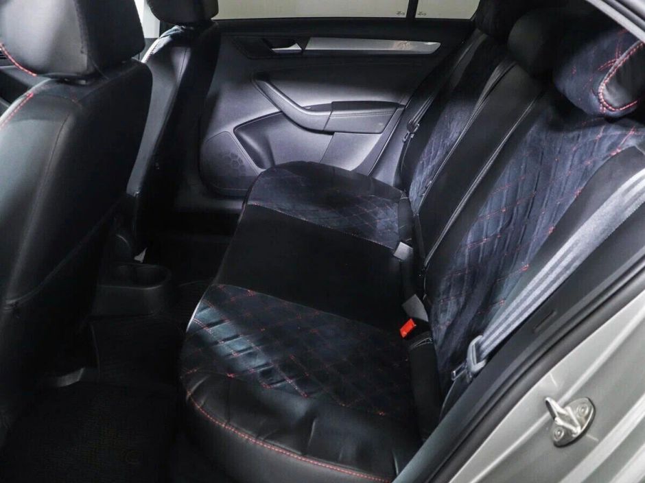 Volkswagen Polo 1.6 АКПП, 2021, 35 000 км фото 10