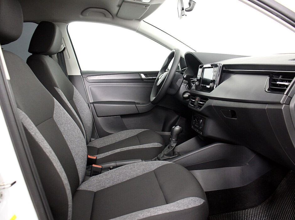 Skoda Rapid 1.6 АКПП, 2021, 28 000 км фото 11