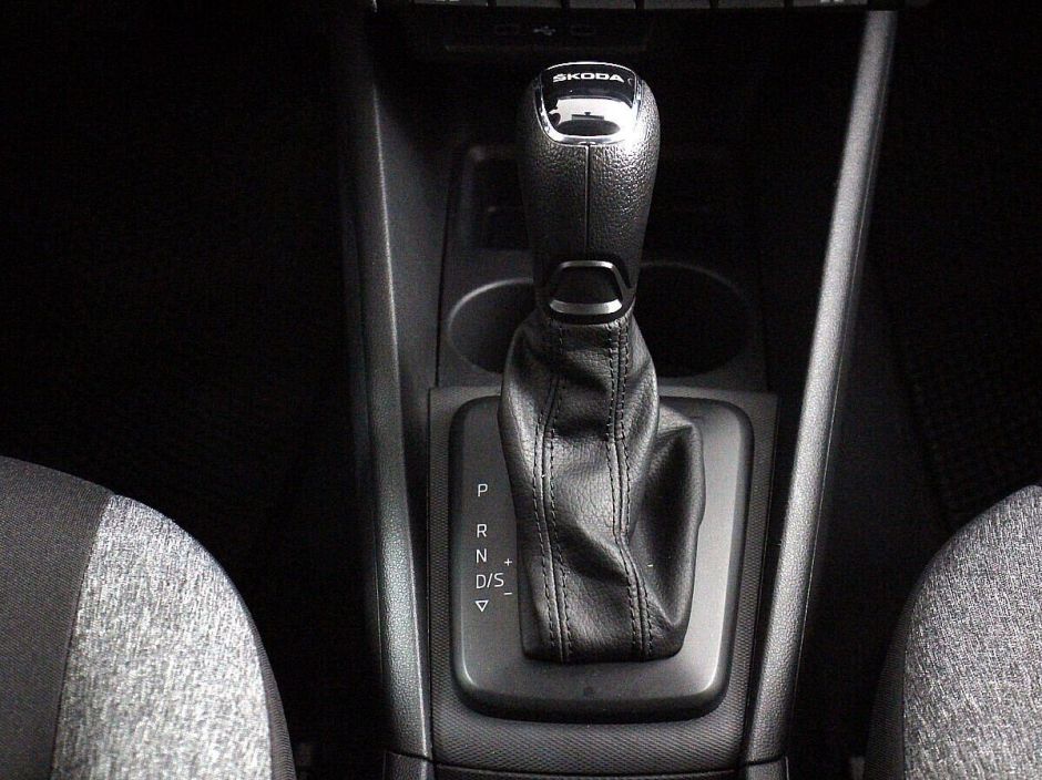 Skoda Rapid 1.6 АКПП, 2021, 28 000 км фото 13