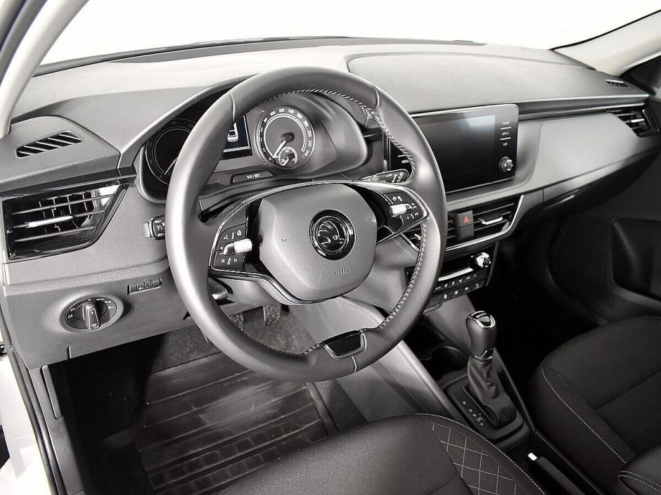 Skoda Rapid 1.6 АКПП, 2020, 49 000 км фото 8