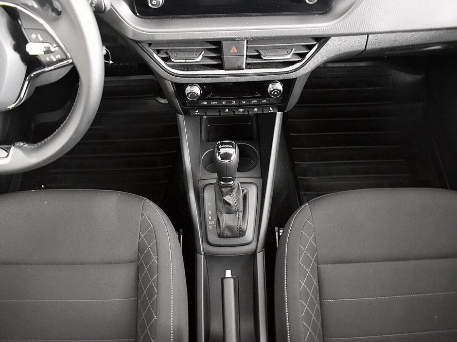 Skoda Rapid 1.6 АКПП, 2020, 49 000 км фото 11