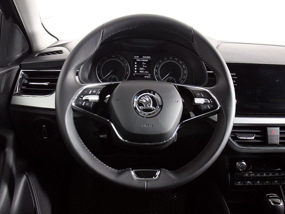 Skoda Rapid 1.4 РКПП, 2021, 23 000 км фото 9