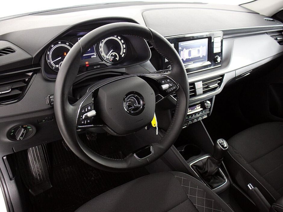 Skoda Rapid 1.6 МКПП, 2020, 45 000 км фото 8