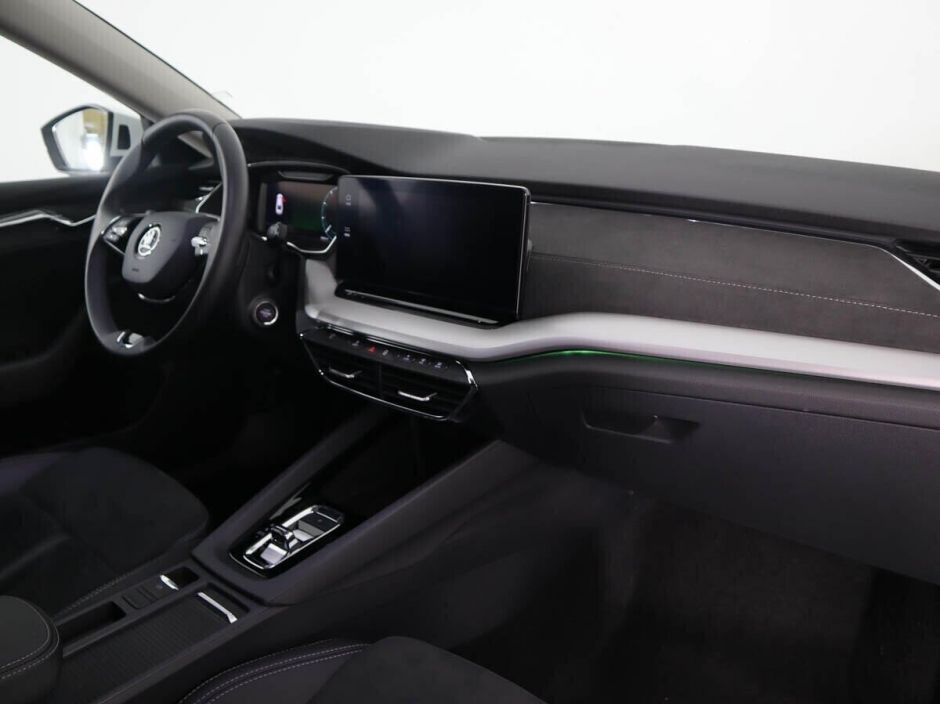 Skoda Octavia 1.4 АКПП, 2021, 32 000 км фото 10