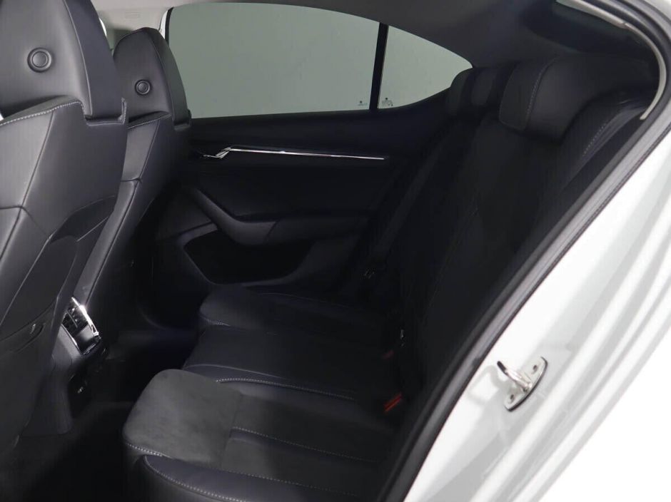 Skoda Octavia 1.4 АКПП, 2021, 32 000 км фото 11