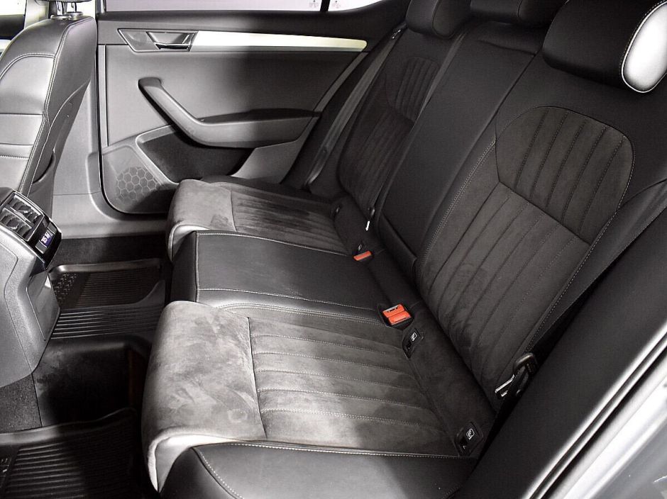 Skoda Superb 1.4 РКПП, 2017, 71 000 км фото 11