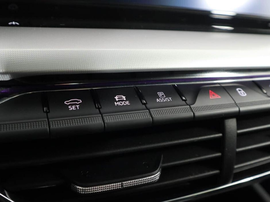 Skoda Octavia 1.4 АКПП, 2020, 50 000 км фото 9