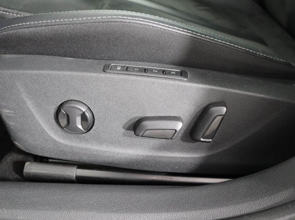 Skoda Octavia 1.4 АКПП, 2020, 50 000 км фото 10