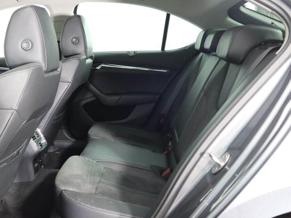 Skoda Octavia 1.4 АКПП, 2020, 50 000 км фото 13