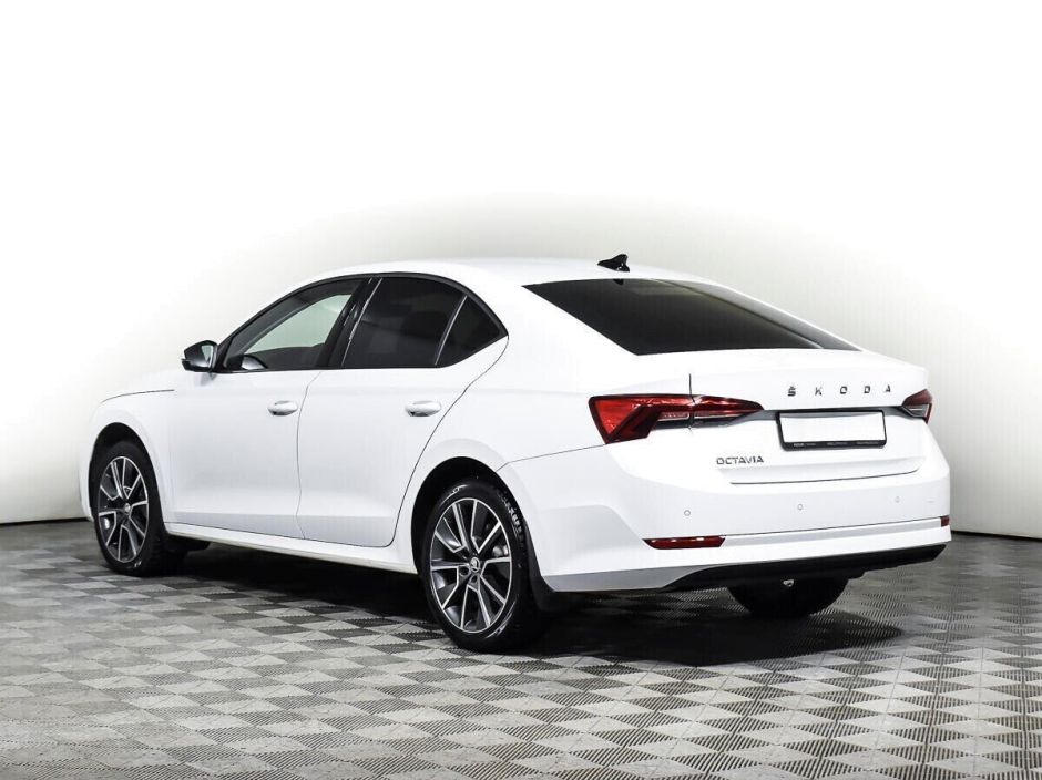Skoda Octavia 1.4 АКПП, 2020, 40 000 км фото 4