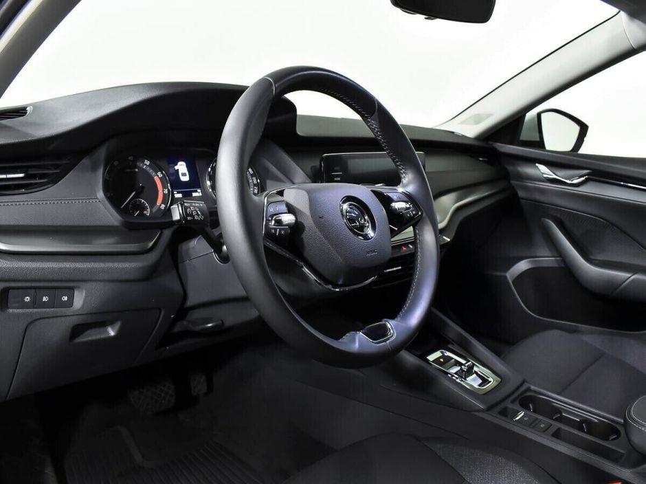 Skoda Octavia 1.4 АКПП, 2020, 40 000 км фото 5